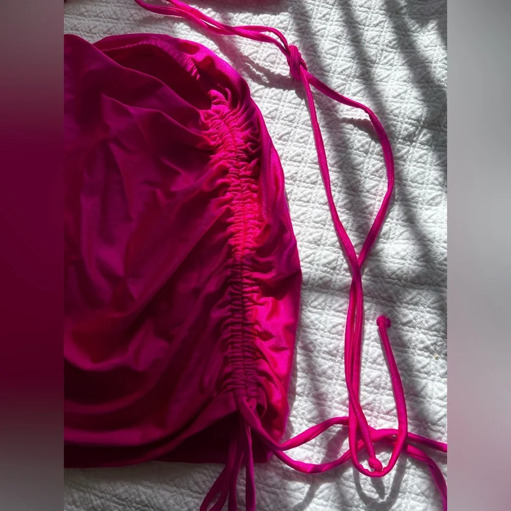 PINK CUT OUT DRESS - Picture 4 of 4